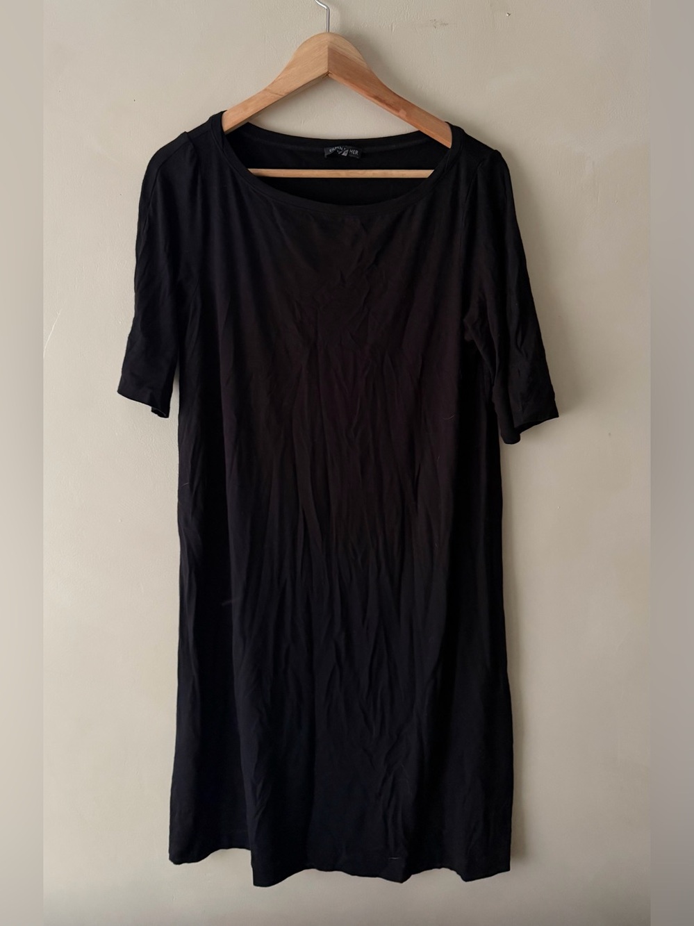 Eileen Fisher Black Solid Knit Shift Dress, Round Neck Short Sleeve, Size M